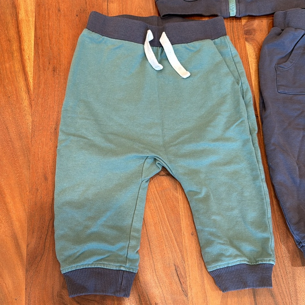 Tommy Bahama - 3 piece set - Picture 3 of 7